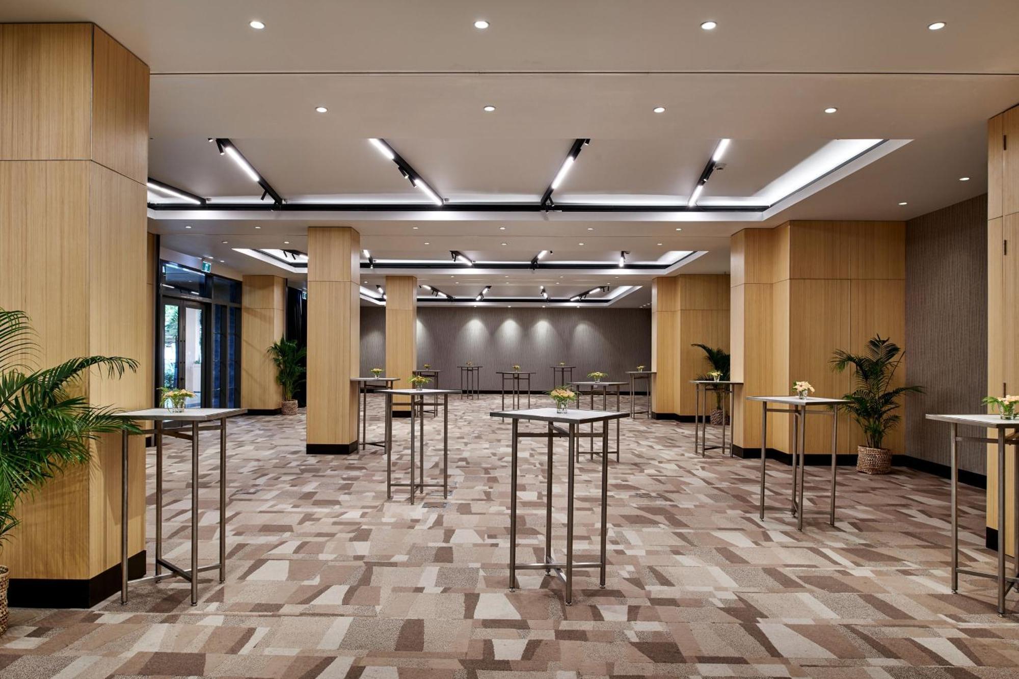 Sheraton Fiji Golf & Beach Resort Denarau Island Bagian luar foto The Grand Ballroom