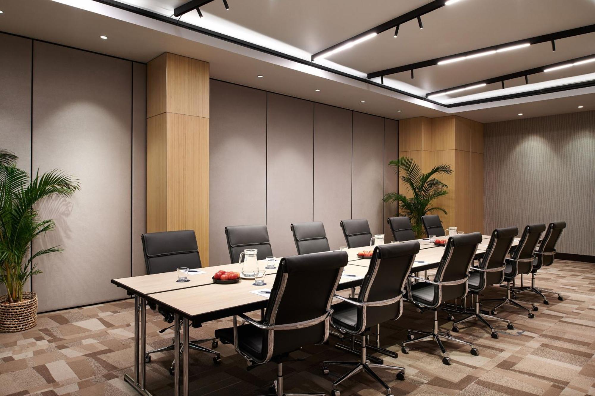 Sheraton Fiji Golf & Beach Resort Denarau Island Bagian luar foto Meeting room