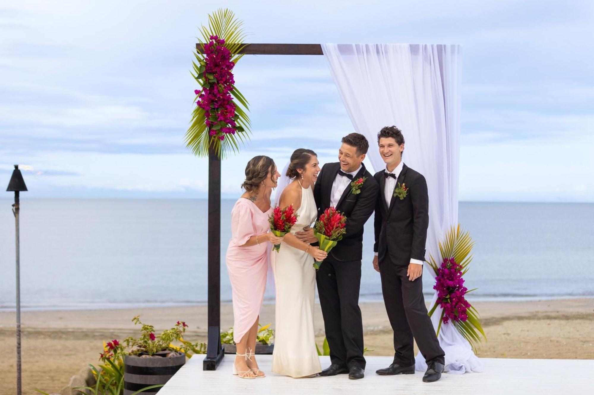 Sheraton Fiji Golf & Beach Resort Denarau Island Bagian luar foto The cast of Married at First Sight Australia