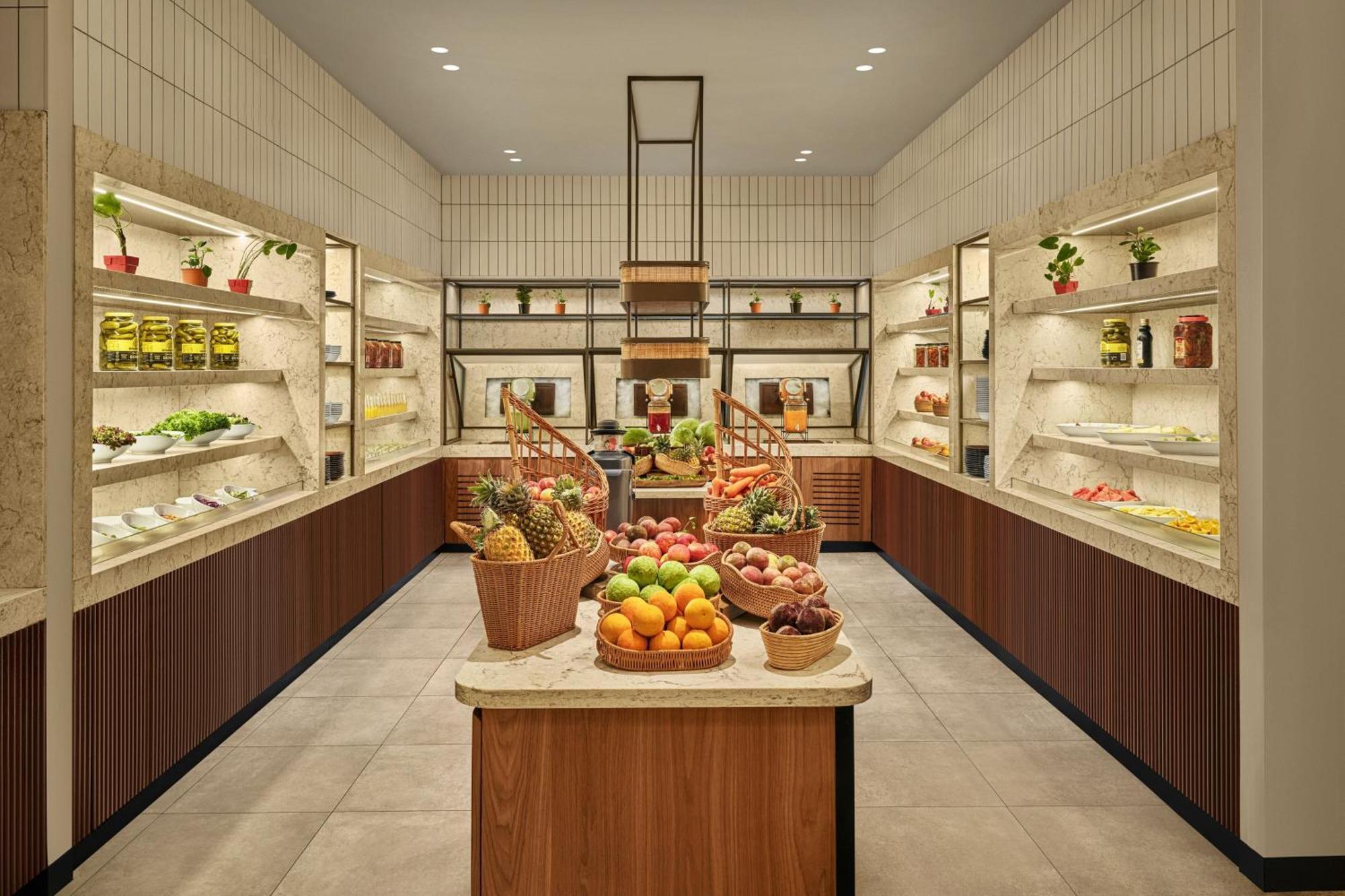 Sheraton Fiji Golf & Beach Resort Denarau Island Bagian luar foto The Pantry
